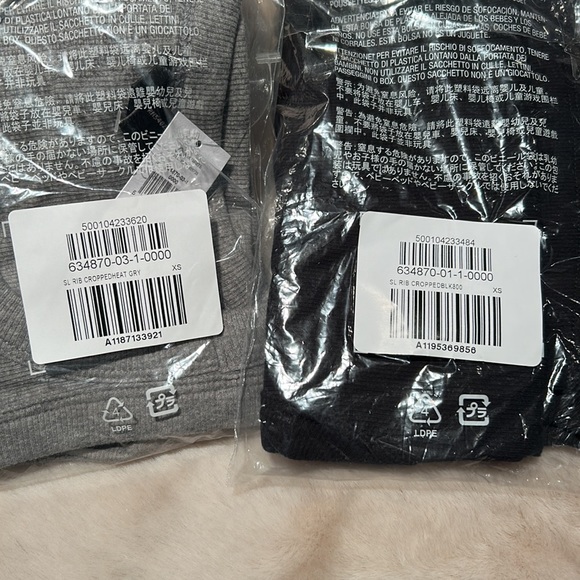 BUNDLE: 2 Tank Tops (NWT) - Picture 10 of 11